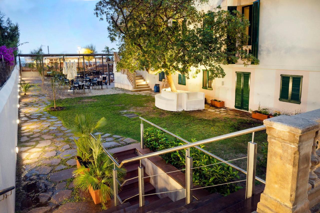 Kalima Beach Hotel Caldes D'Estrach Bagian luar foto